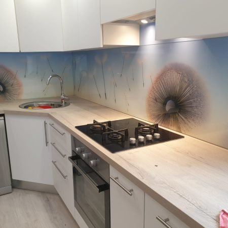 staklarski radovi u kuhinju